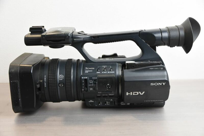 デジタルビデオカメラ SONY ソニー ハンディカム HDR-FX1000 ジャンク 240213W19