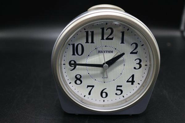 RHYTHM/リズム株式会社　4RA645　　動作確認済　置き時計 目覚まし時計　レトロ　アンティーク