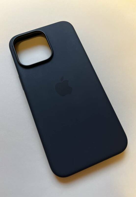 ●○ Apple MagSafe対応 iPhone 15 Pro Max シリコーンケース ブラック auショップ購入 Apple純正 純正品 ○●