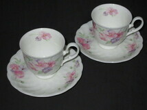 ◎希少美品　A358　NORITAKE Bone china スタジオコレクション 9849ノリタケ カップ＆ソーサ２客 (同梱 OK)