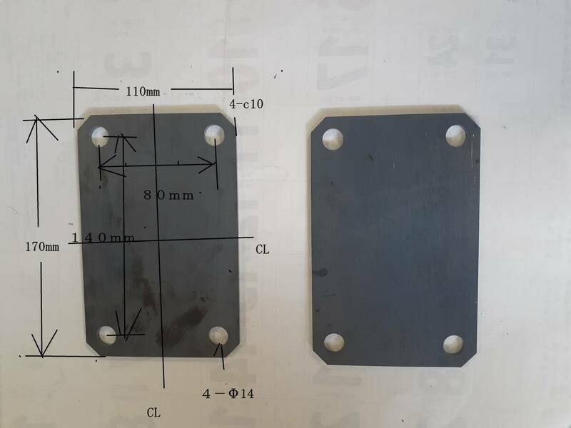 鉄板 4.5ｍｍｘ110mmｘ170mm 4-Φ14 計2枚