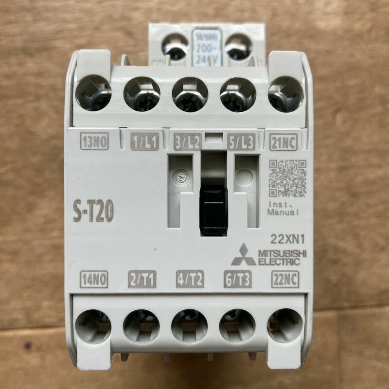電磁接触器 S-T20 低圧開閉器 S-Tシリーズ 操作コイル200V-240V 三菱電機