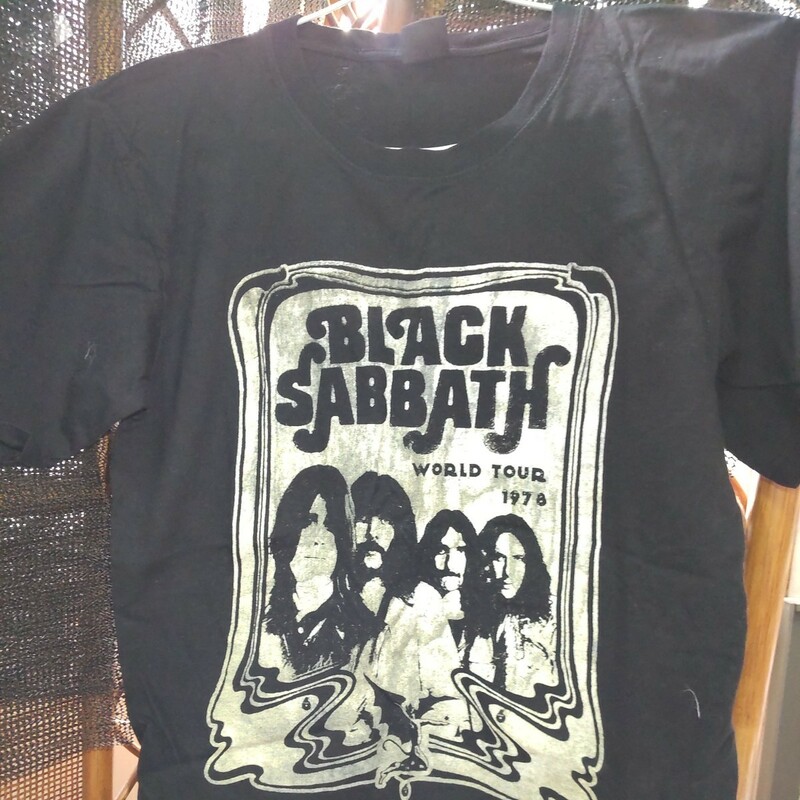 【服飾】 バンド　Tシャツ ヴィンテージ 当時物 ブラックサバス BLACK SABBATH Tシャツ WORLD TOUR 1978 S〜Mサイズ オジーオズボーン _ 