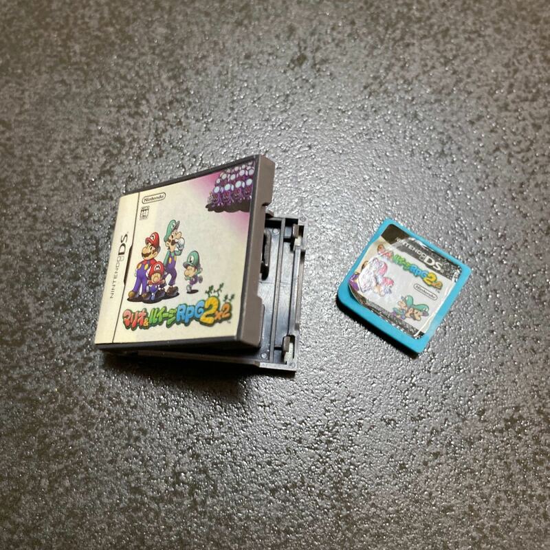 マリオ&ルイージRPG2×2 ゲームソフト　消しゴム　ガチャ　おもちゃ　ニンテンドー　任天堂　ソフト