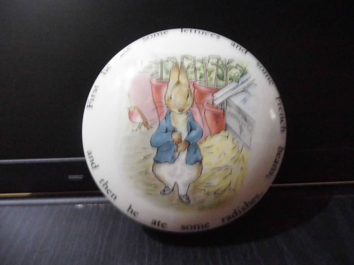 WEDG WOOD　★　ウェッジ　ウッド　★　ピーターラビット　★　キャンディーボックス　★　小物入れ