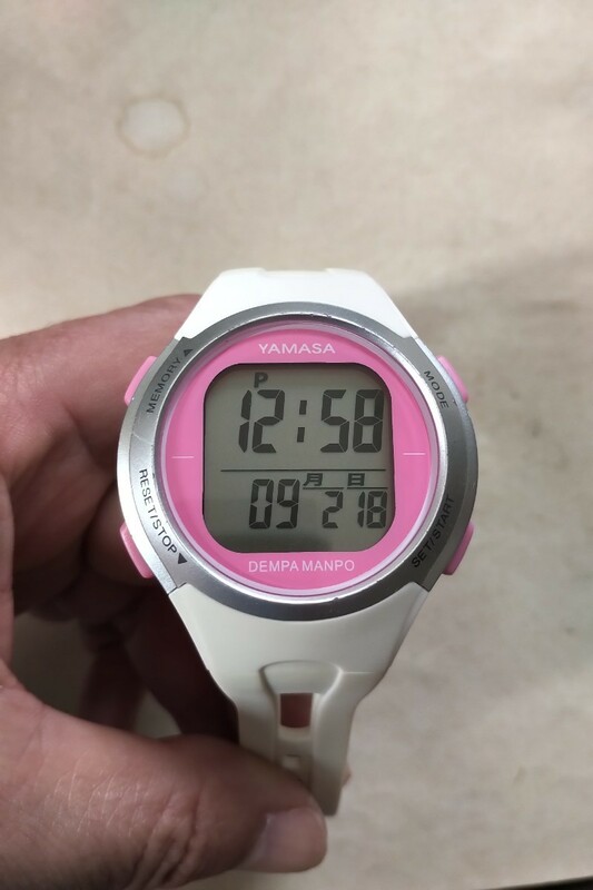 山佐 ヤマサ YAMASA DEMPA MANPO 43mm 電池交換済み 万歩計付き 電波時計 散歩のお供に デジタル時計