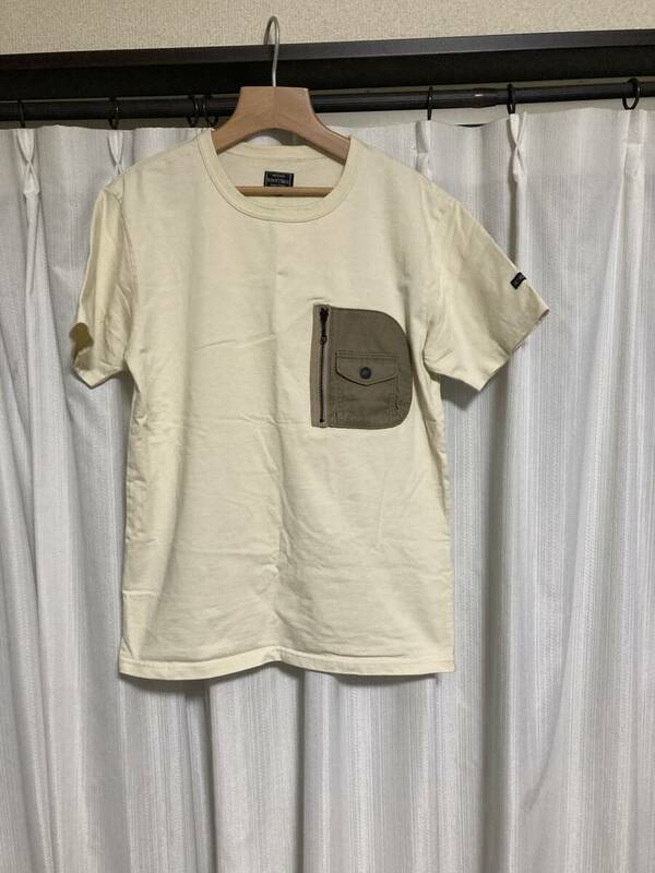 ショット　tシャツ