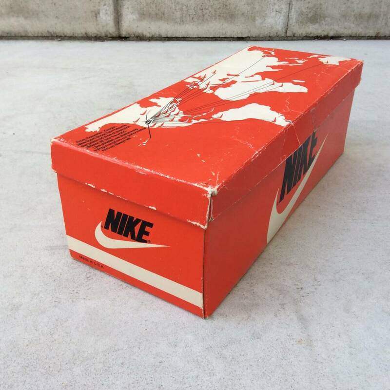 Made in U.S.A. 1980's Vintage Nike Shoe Box1980's Vintage Nike Shoe Box / WAFFLE TRAINER （1980年代 ヴィンテージ Nike 空靴箱）