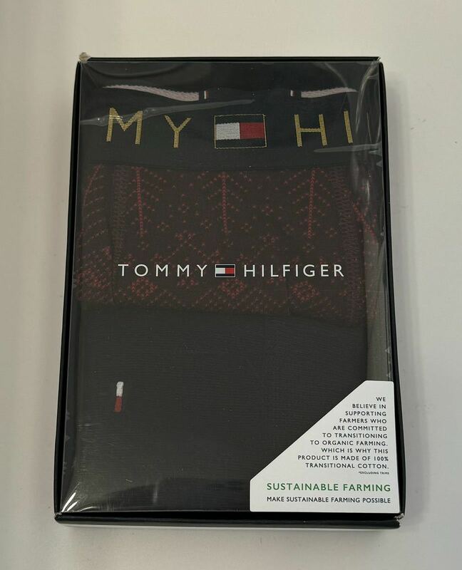 トミーヒルフィガー　TOMMY HILFIGER アンダーウエア ボクサーパンツとソックスのギフトセット Mサイズ 新品未使用品