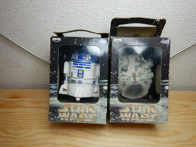 当時物　バンプレスト とるとる愛テム　スターウォーズ　R2-D2・ミレニアムファルコン