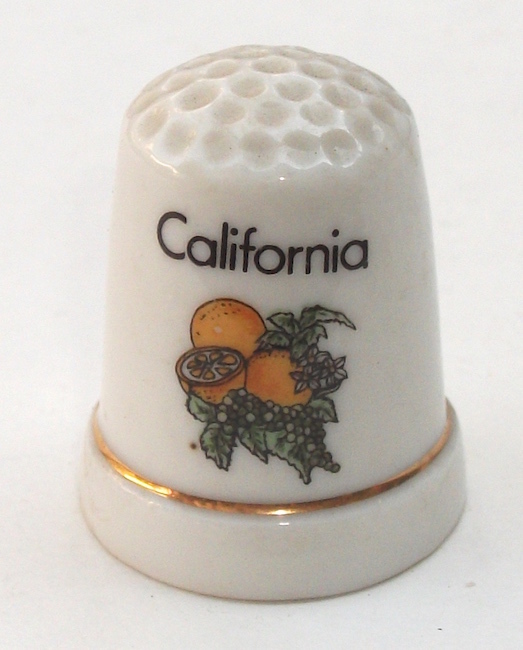 ビンテージ 磁器 シンブル 指ぬき アメリカ カリフォルニア 果物 オレンジ 葡萄 指貫 陶器 U.S.A. 裁縫道具 雑貨 お土産