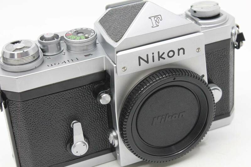 【動作確認済／超美品】 ニコン Nikon F アイレベル ボディ シルバー 696万番 MT4174