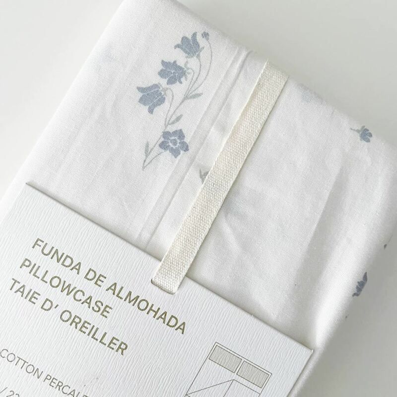 新品 ZARA HOME ザラホーム フローラル フラワープリント 枕カバー ピローケース クッションカバー ホワイト 植物