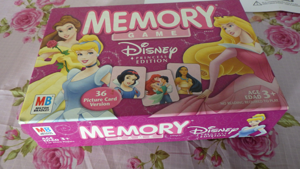 英語　ボードゲーム　Disney　PRINCESS MEMORY GAME ディズニープリンセス 