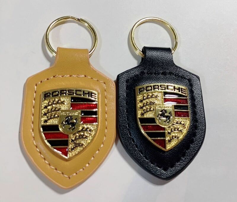 PORSCHE ポルシェ キーホルダー クレスト 黒と黄色2点セット