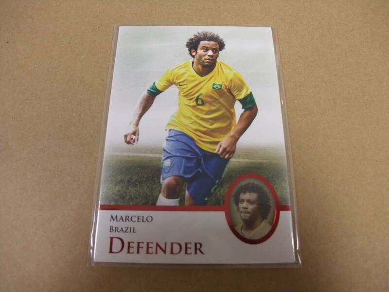 Futera UNIQUE 2013 P022 マルセロ MARCELO 赤パラレル DEFENDER カード サッカー ブラジル