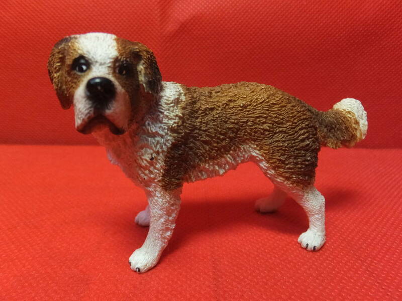 Schleich シュライヒ　動物 フィギュア　セントバーナード　中国製　中古