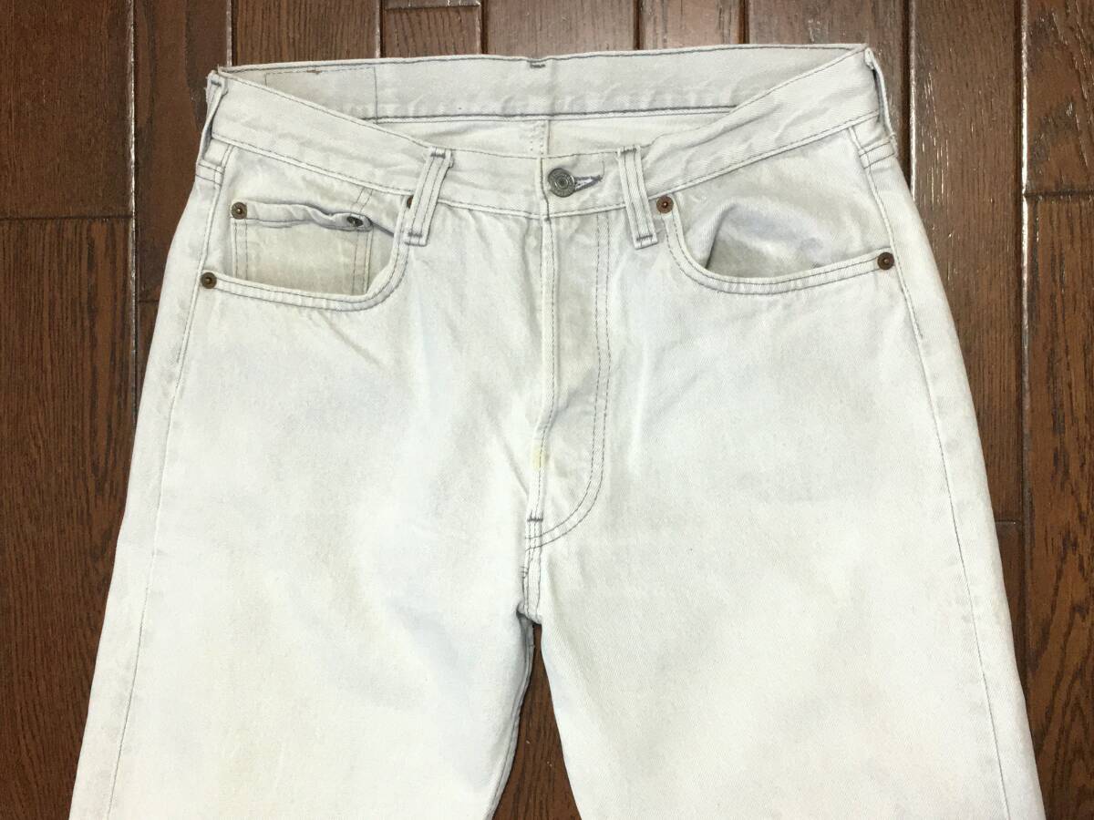 ＵＳＡ製 ５２５刻印 リーバイス Ｌｅｖｉ’ｓ グレー ジーンズ ストレート ボタンフライ アメリカ製