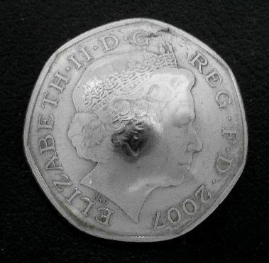 ◆在庫処分◆外貨コイン コンチョ イギリス50ペンスa直径27mm/ラスト1点