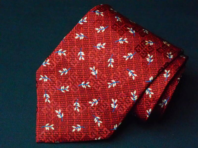 美品 【GIVENCHY ジバンシー】A1102 赤 RED 透かしロゴ イタリア 伊製 SILK ブランド USED ジバンシイ 古着 良品 ネクタイ