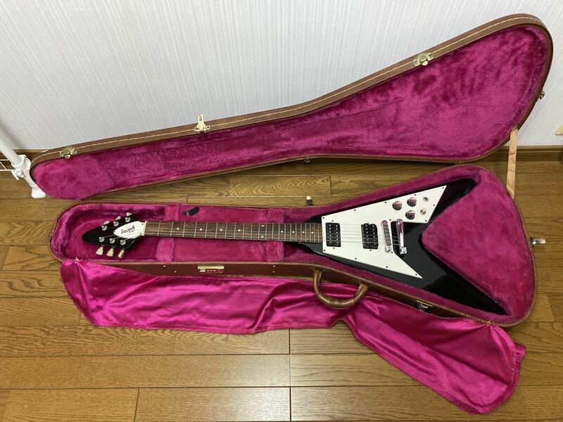 1993年製◆Gibson USA◆フライングV◆MADE IN USA◆ハードケース付き◆ギター 変形 黒 ブラック◆Gibson ギブソン Flying V