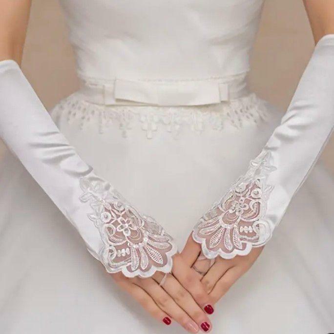 ウェディング グローブ 結婚式 ブライダル ホワイト 花嫁 上品 レース 手袋 ステージ フィンガーレス ロング 手袋 ステージ コスプレ