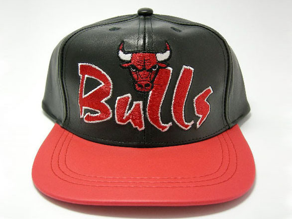 NBA シカゴ ブルズ BULLS 90s レザー VINTAGE デッドストック ヴィンテージ スナップバック キャップ SNAPBACK CAP ジョーダン JORDAN