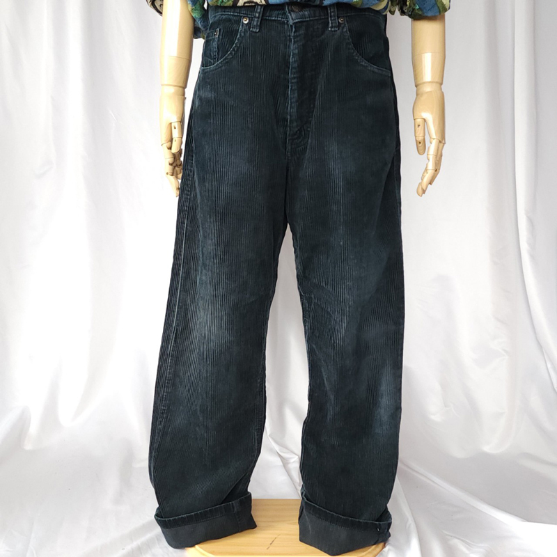 M/サイズ32インチ/Levi's リーバイス コーデュロイパンツ 黒(ブラック)系 USED 古着 ウエスト86cm