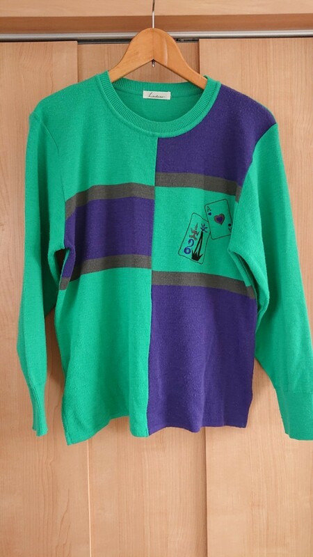 グリーン 紫 トランプ 刺繍 ニット セーター