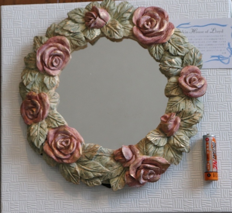 【新品】かわいいローズミラー、壁掛け、自立　Rose mirror