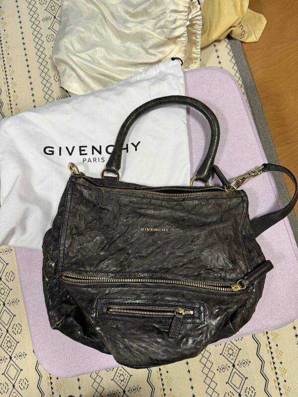 GIVENCHY GIVENCHYPandora Pandora トートバッグ ショルダーバッグ ハンドバッグ 3way パンドラ レザー Ｓサイズ Ｓ