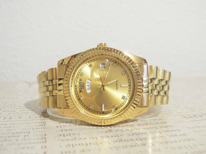 ◆ WLISTH クオーツ式 デイデイト　腕時計　金色