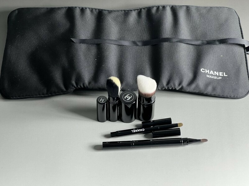 60224【匿名配送】CHANEL レ ザンディスパンサーブル ドゥ シャネル メイクブラシセット