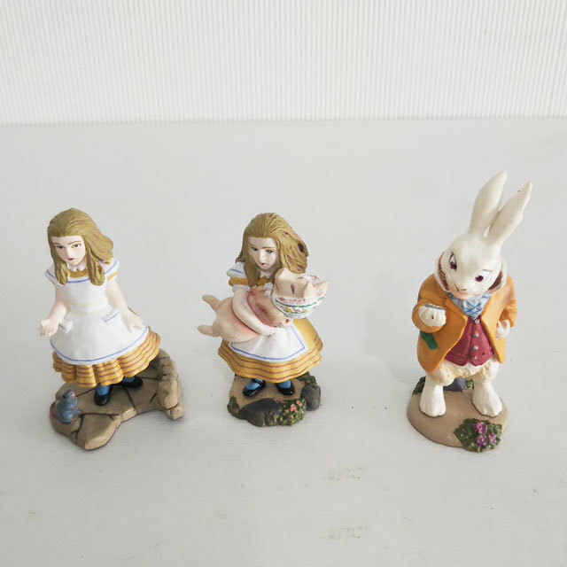 KAIYODO 不思議の国のアリス 3個 フィギュア コレクション ミニチュア 置物 人形 うさぎ ブタ 海洋堂