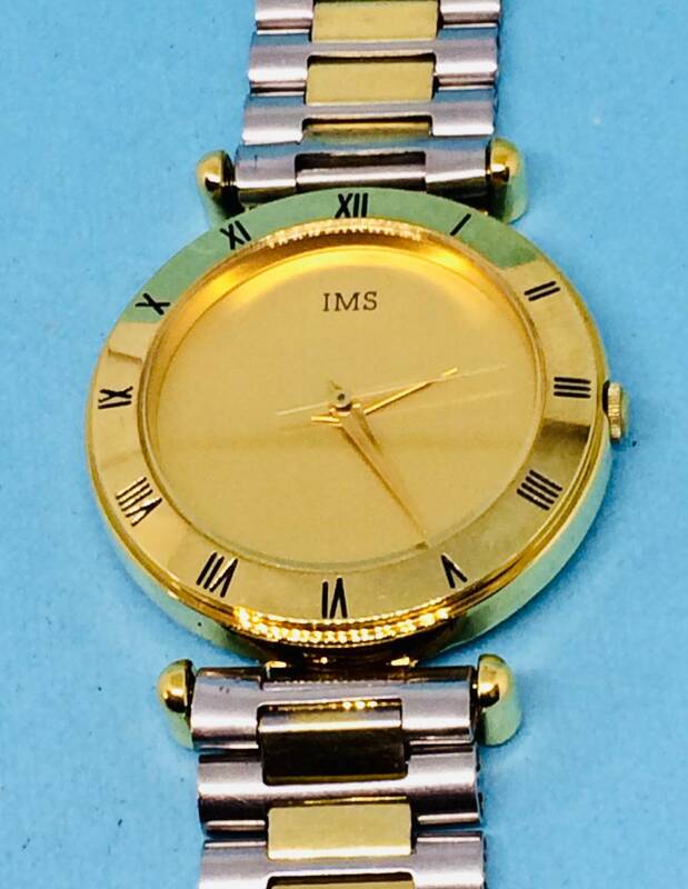 (D19)シックな時計(*'▽')・IMS・（電池交換済）ゴールド・ユニセックス腕時計USED（送料全国一律185円）おしゃれな時計です。