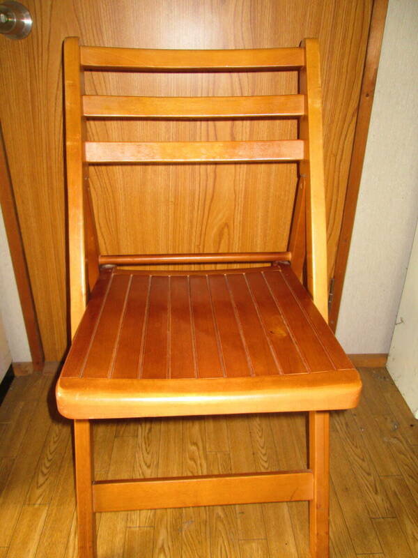 ■無垢材　木製折りたたみ椅子　コンパクト収納　USED　