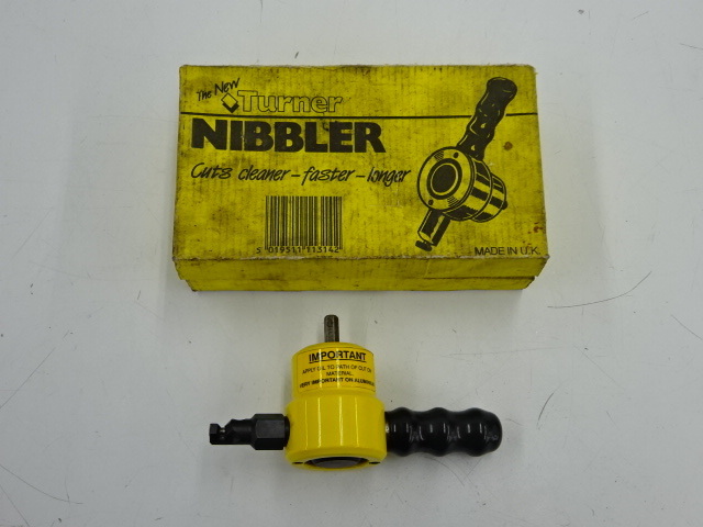 B3-24-0240 ● Turner NIBBLER ターナーニブラー 鉄板切り イギリス製