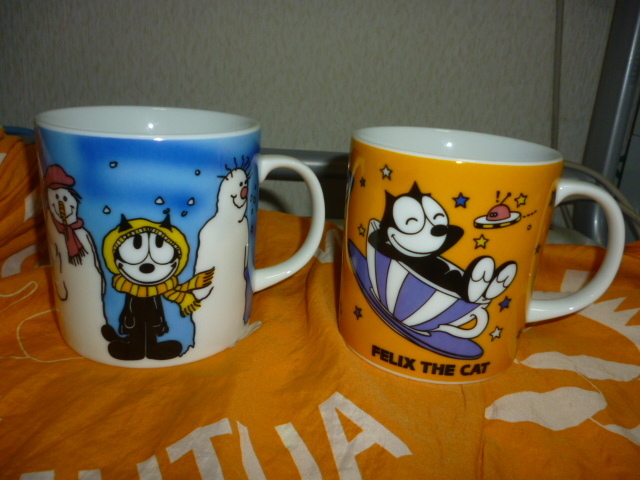 未使用　フェリックスザキャット　陶器製　マグカップ　2種セット　宇宙　雪だるまイラスト　Felix the　cat