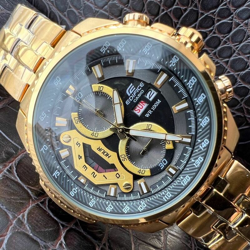 【お値下げ歓迎】CASIO カシオ EDIFICE エディフィス 腕時計 クロノグラフ 正規品 ビジネス メンズ 10気圧防水 ダイバーズ ウォッチ NO.676