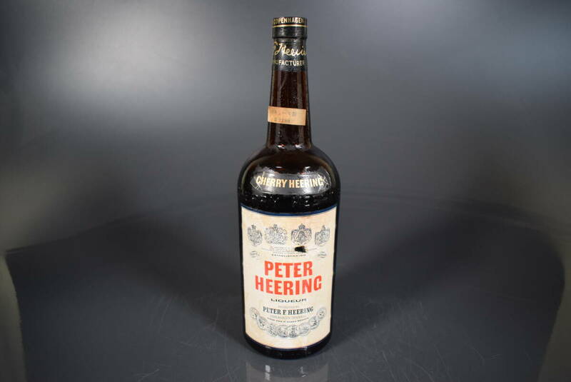 【和】(8553)　時代古作　現状品　PETERHEERING　CHERRY酒　ビンテージ　古酒　重量約1313g　売り切り