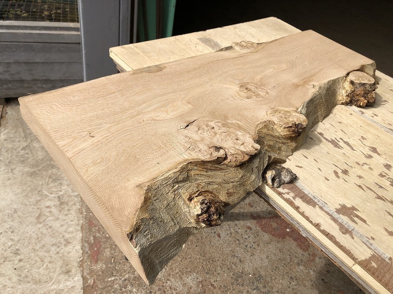 送料無料！！【S229C】栗 ～715×～340×42㎜ 板材 乾燥材 木工 DIY 材木 天然木 無垢材 《銘木すずめや》