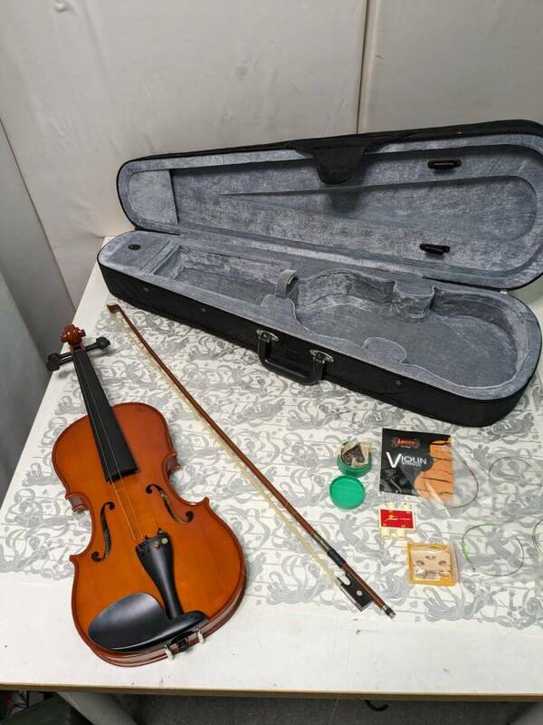 【中古】大阪引取歓迎　Hallstatt　ハルシュタット　バイオリンセット　ケース付き　通常サイズ　楽器　演奏　初心者入門セット【KTBR123】