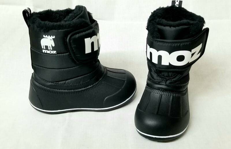 MOZ　キッズ防寒ブーツ　履きやすいベルクロ　ブラック　16㎝　新品　ロゴがかわいい！あったか！軽量！防水！