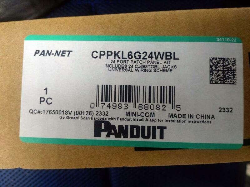 【新品】PANDUIT CPPKL6G24WBL CAT6 24ポートモジュラーパッチパネルキット