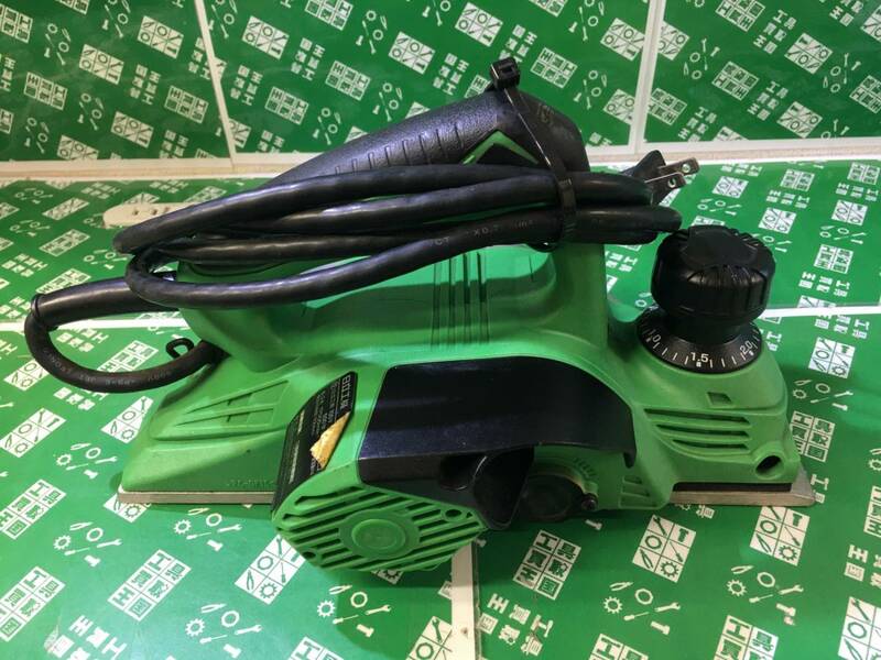 【中古品】★日立工機 電動カンナ 刃幅82mm AC100V 600W P20SF/IT0QTF0CPI5Q