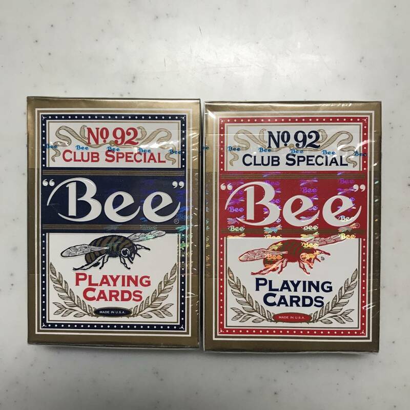 ポーカーサイズ輸入トランプ“Bee”カジノ仕様「赤・青」セット