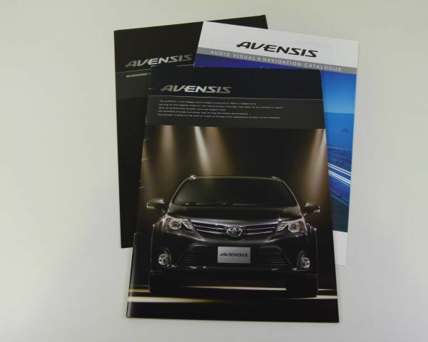 [IM] カタログ　トヨタ　アベンシス　Li/Xi　2012年４月モデル　1冊セット　2012年2月　A4サイズ　31ページ構成