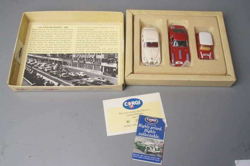 箱色あせ　CORGI Classics　限定5000　TOUE DE FRANCEセット　フェラーリ250GTO　ジャガーMk.2　BMCミニ　ツールドフランス