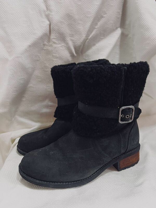 ◆UGG アグ　23.5 レザーブーツ　黒◆B-734