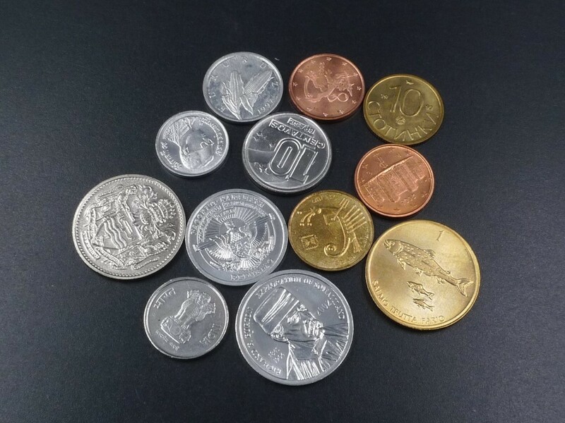 世界貨幣12枚 硬貨 ブラジル イスラエル スロベニア クロアチア イタリア ソマリランド ガイアナ ナゴルノカラバフ タイ インド コイン